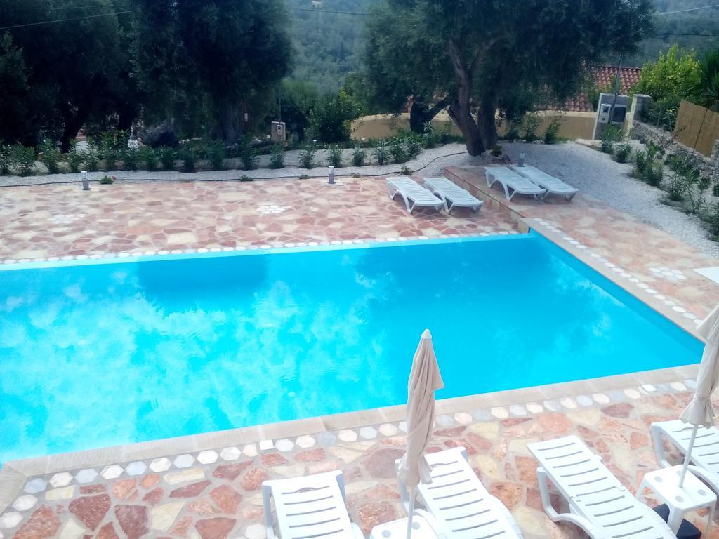 Longós Villa Androniki מראה חיצוני תמונה